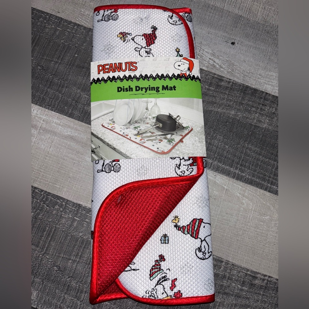 🥜Peanuts Snoopy Red and White Dish Drying Mat